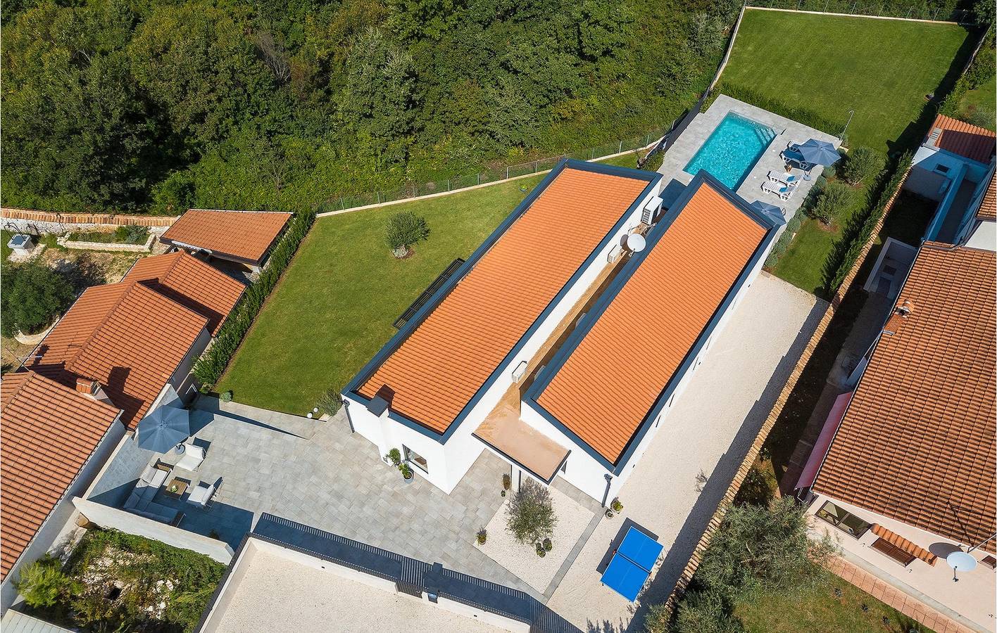 Modernes 2-Zimmer-Apartment mit Pool, WLAN und Parkplatz in Kanfanar – 1 km vom Stadtzentrum entfernt in Kanfanar, Zentralistrien