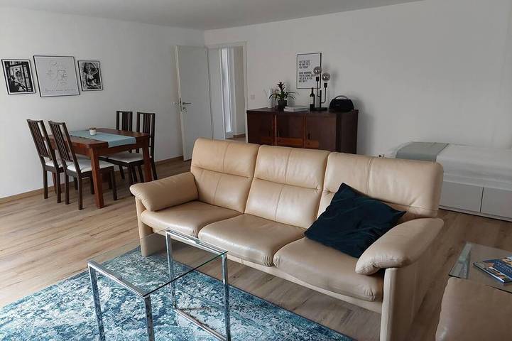 Ferienwohnung für 4 Personen, mit Terrasse in Karlsruhe