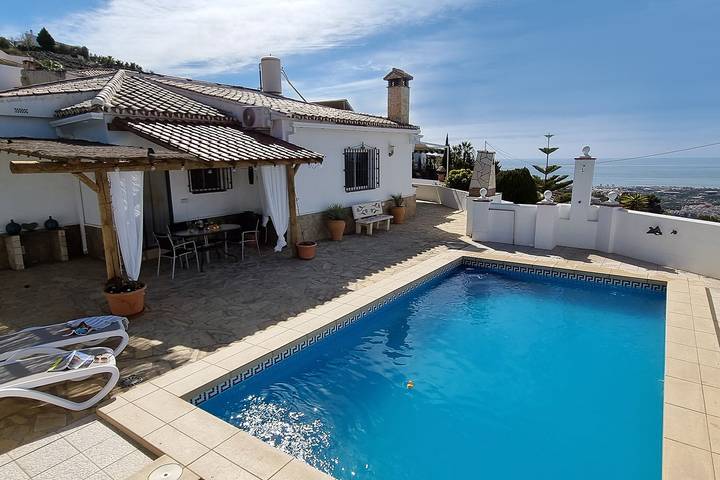 Villa für 4 Personen, mit Garten in Torrox