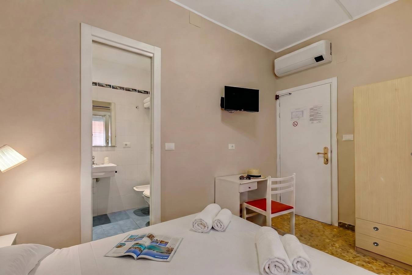 Hotel für 2 Personen mit Balkon in Laigueglia, Riviera di Ponente
