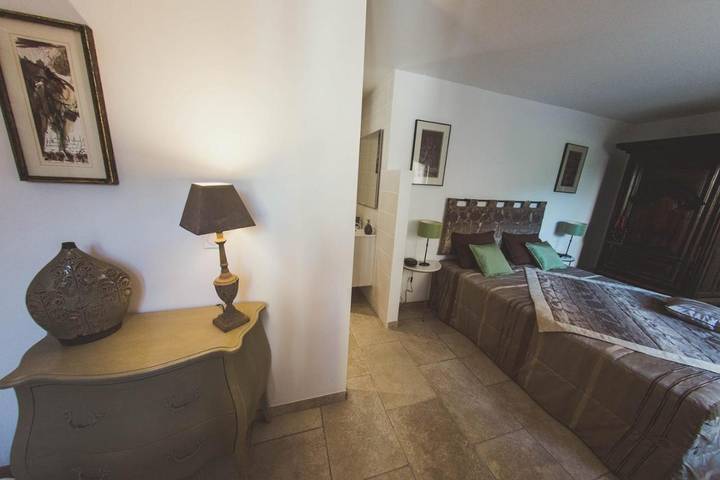 Maison d’hôte pour 2 personnes, avec jacuzzi ainsi que jardin et piscine dans Gorges de l’Ardèche - 2