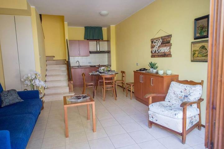 Hôtel pour 2 personnes, avec piscine et jardin ainsi que vue et sauna à Serrungarina - 4
