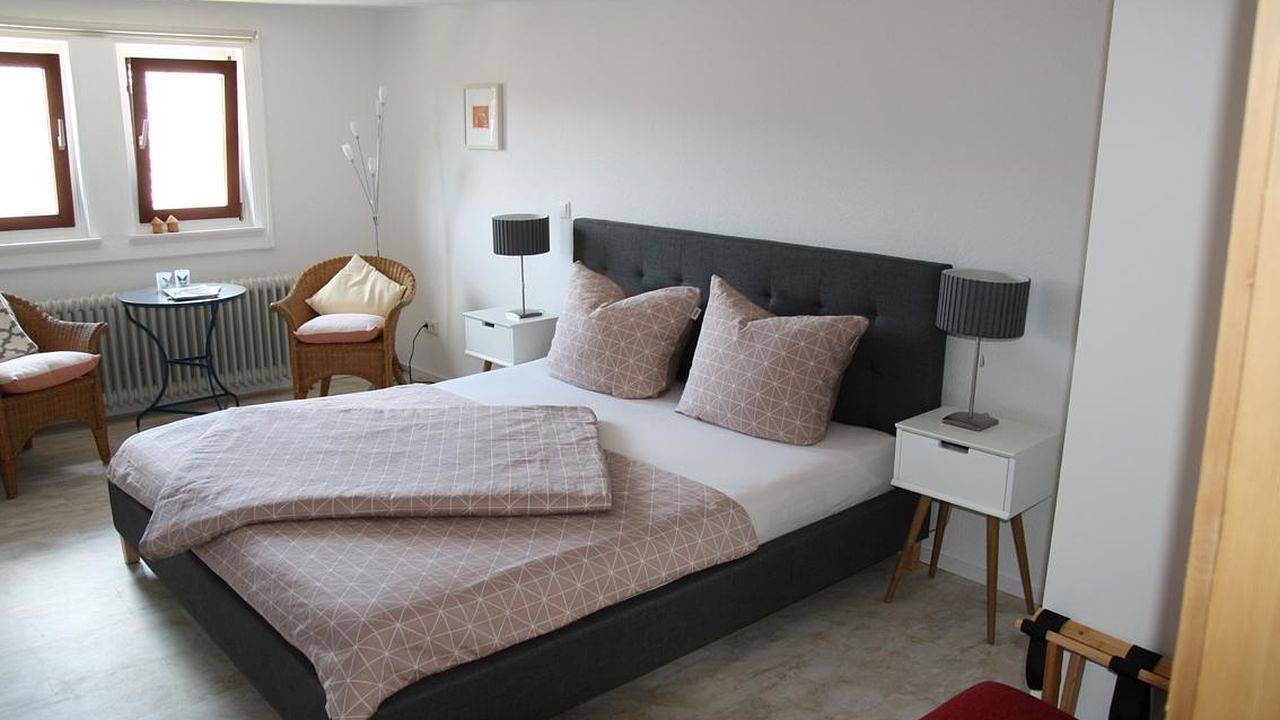 Ganze Ferienwohnung, Ferienwohnung für 2 Personen (35 m²) in Oberotterbach in Oberotterbach, Südliche Weinstraße