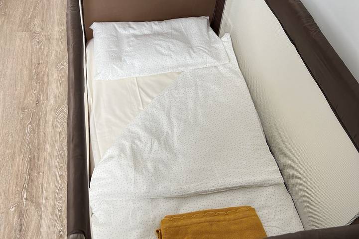 Ganze Wohnung, View and Comfort near Train and Metro Station, Porto Antico, Terminal Cruises. in Genua (Stadt), Genua