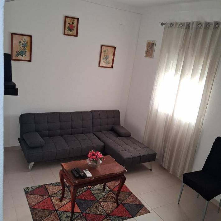 Gîte pour 8 personnes, avec terrasse et vue dans Avis - 2