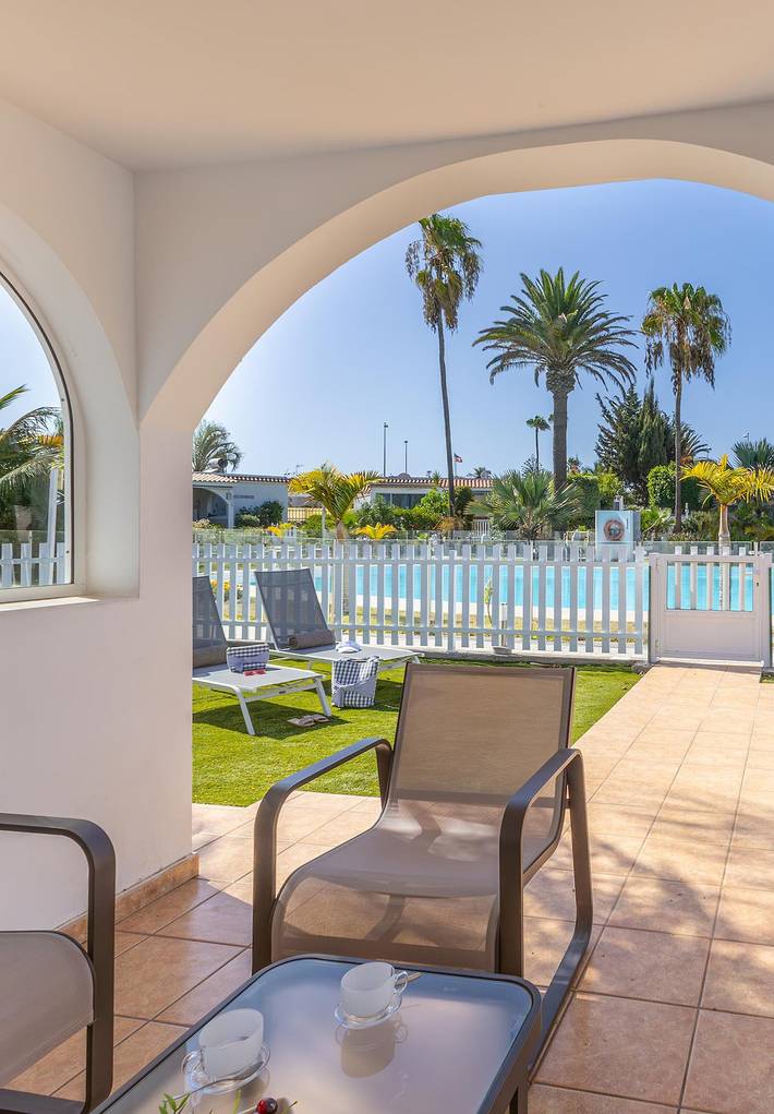 Bungalow für 4 Personen, mit Garten und Pool sowie Terrasse in Playa del Inglés - 2