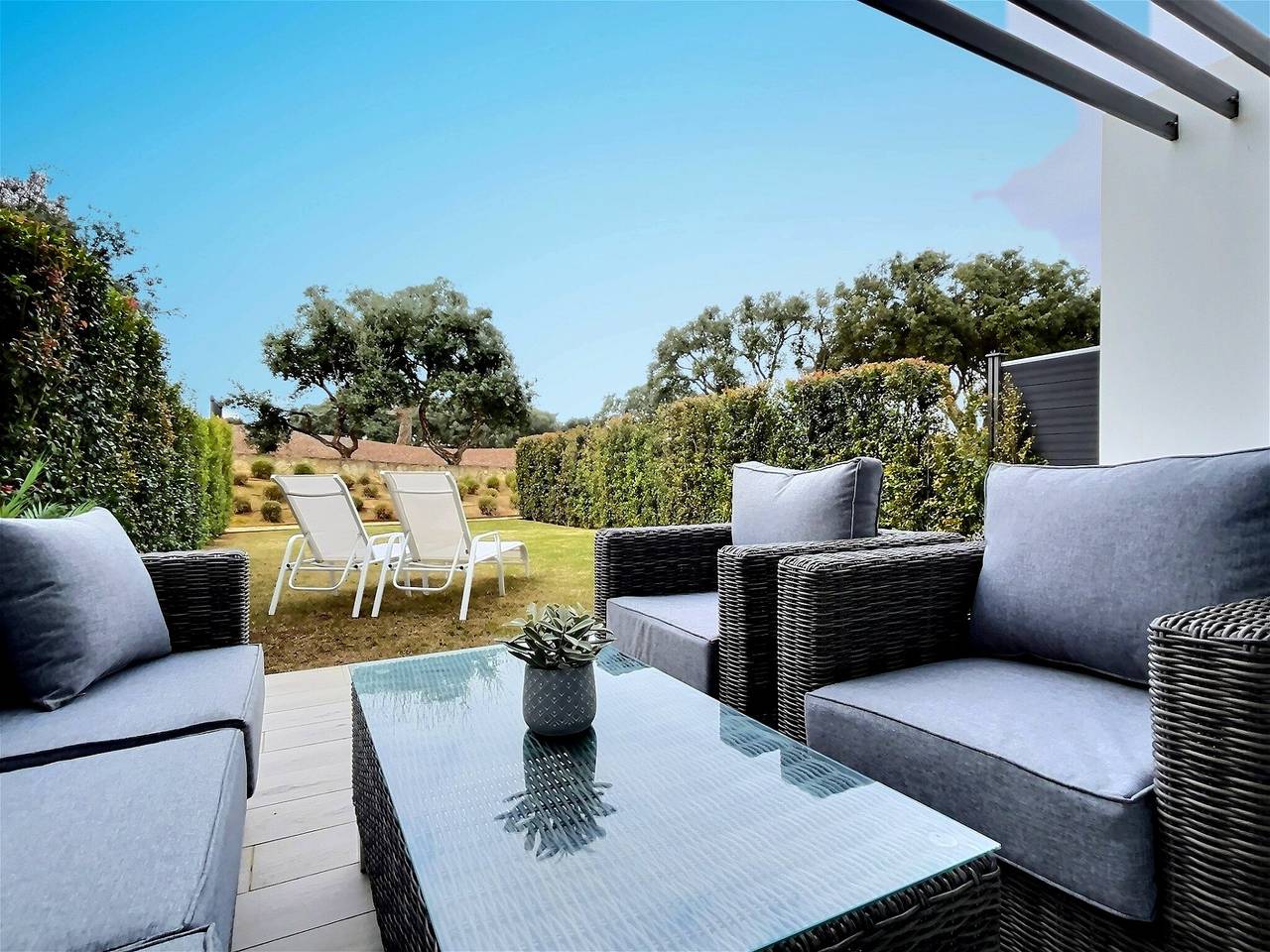 Chalet para 8 personas con jardín in San Roque Club, San Roque