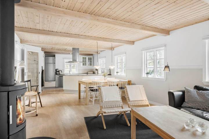 1430 Aakirkeby - Søhøjvej 6 in Østre Sømarken, Pedersker