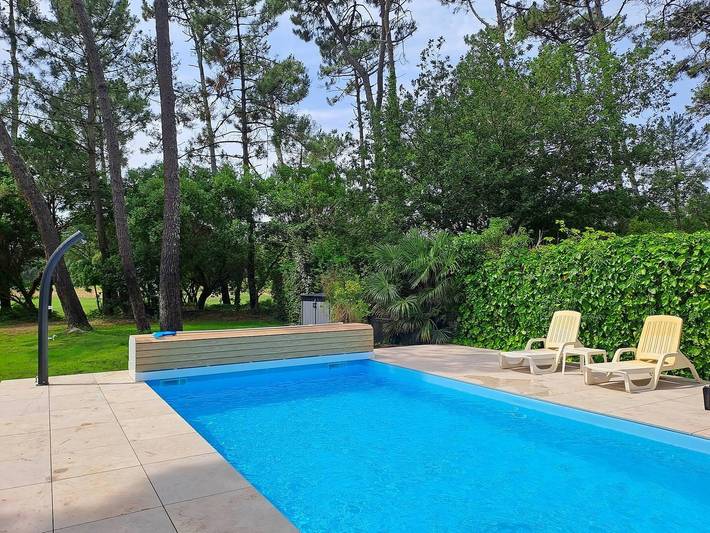 Villa mit Pool 500 m vom Strand entfernt in Moliets-Plage, Moliets-et-Maa