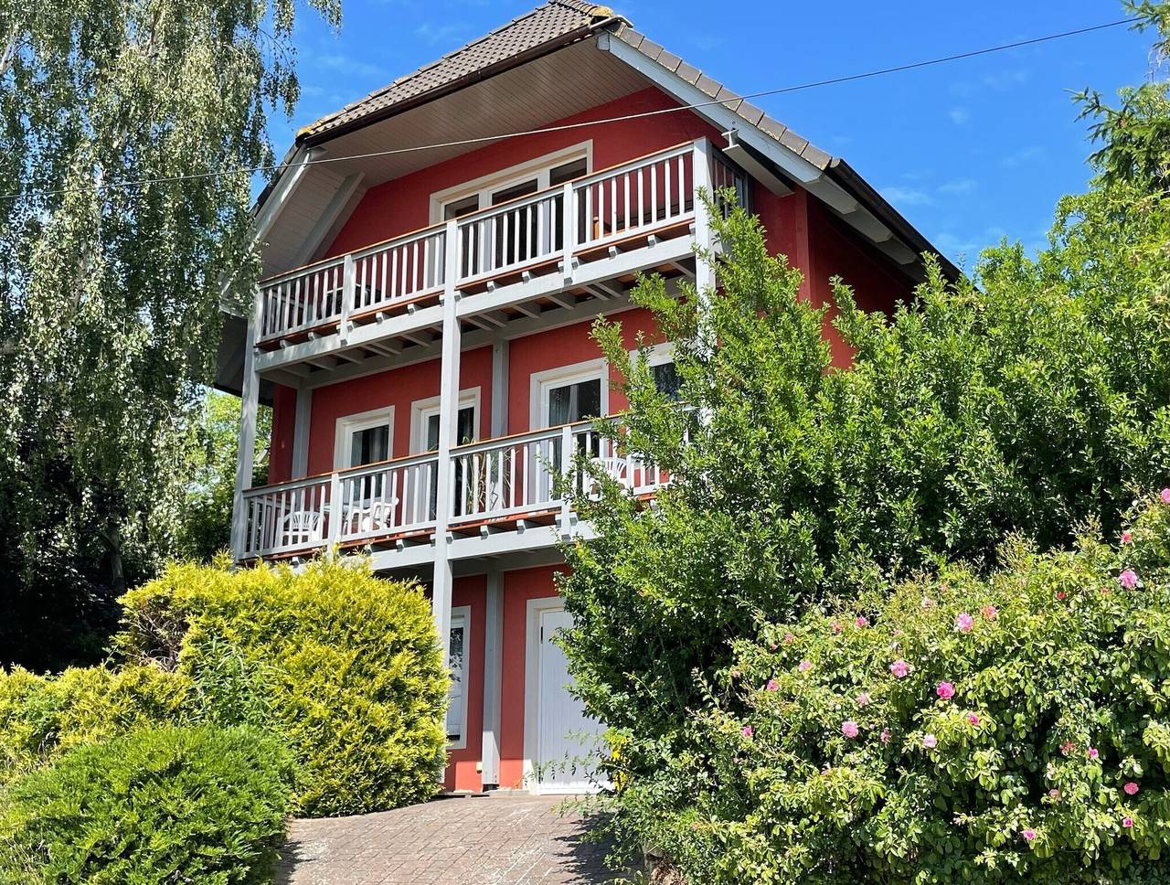 Entire studio, Studio Apartment 'Küstenblau - Fulgenhaus' with Balcony in Wittenbeck, Bad Doberan & Surroundings
