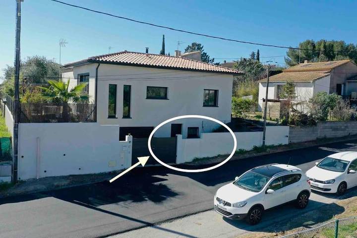 Gîte pour 2 personnes, avec terrasse à Castelnau-de-Guers - 2