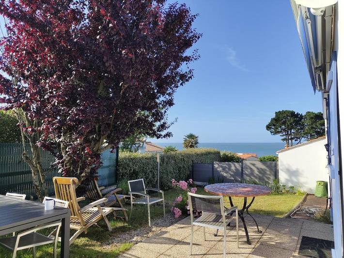 Maison de vacances pour 6 personnes, avec Terrasse et Jardin ainsi que Bassin pour enfant et Piscine