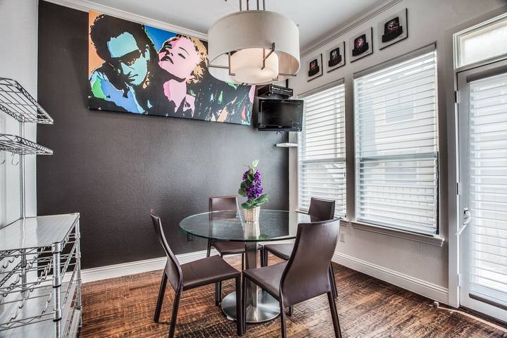 Vacation rental for 7 people in Plano