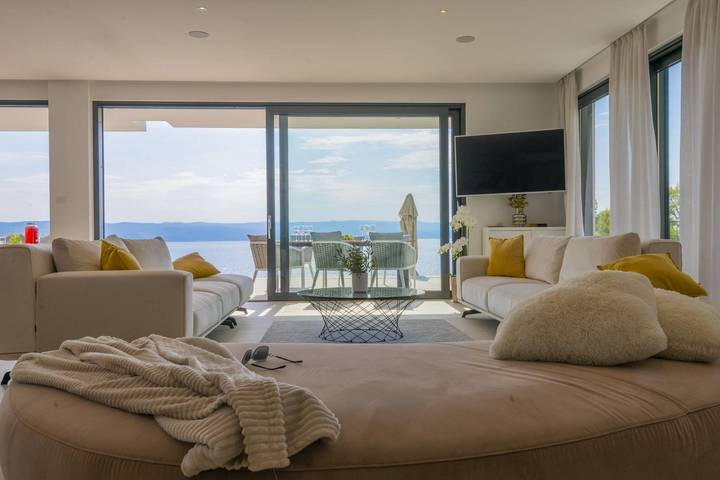 Villa pour 18 personnes, avec sauna et jardin, adapté aux familles à Brela - 3