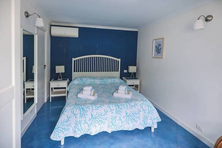 Gîte pour 5 personnes, avec terrasse, animaux acceptés à Anacapri - 2