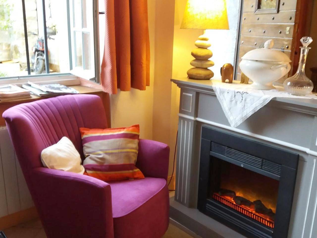 Two-Bedroom Cottage (5 Adults) in Oloron-Sainte-Marie, Béarn
