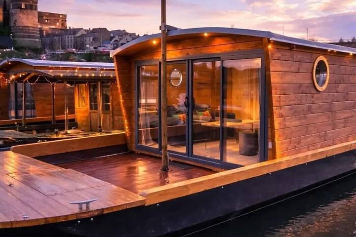 Péniche pour 4 personnes, avec Terrasse à Angers