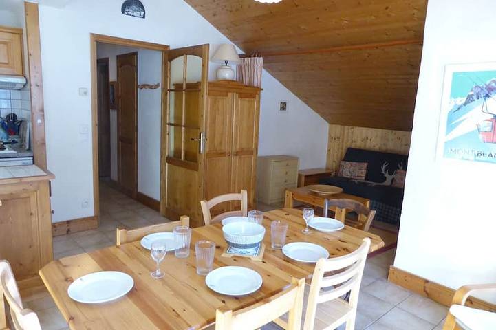 Gîte pour 6 personnes, avec balcon dans Office De Tourisme Des Contamines Montjoie