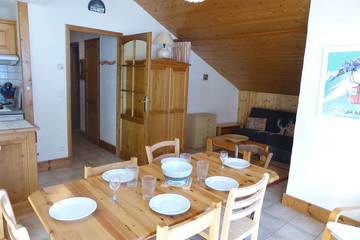 Gîte pour 6 personnes, avec balcon dans Office De Tourisme Des Contamines Montjoie