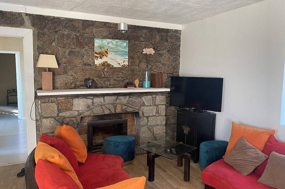 Villa zwischen Meer und Macchia 400m Reichweite in Tizzano, Sartène