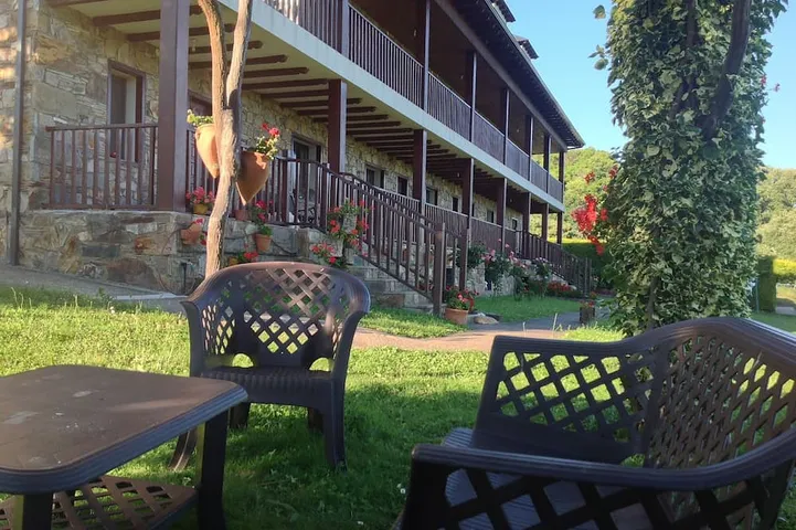 Holiday apartment for 4 people, with garden and pool - 1