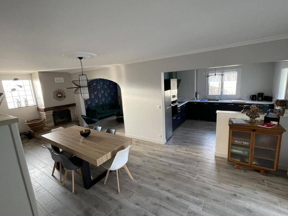 Gîte élégant avec grand jardin privé, idéalement situé près des châteaux et activités, tout inclus - Fr-1-491-358 in Onzain, Région de Blois