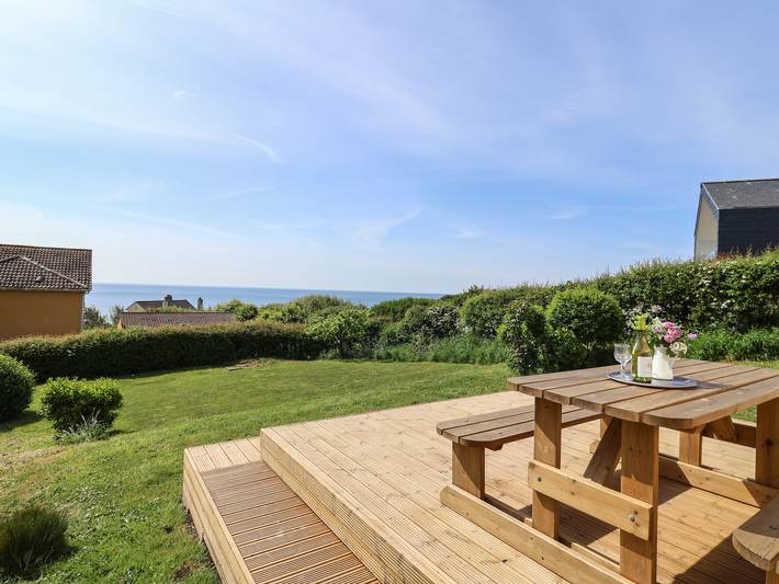 Holiday rental for 8 people, with Balcony and Garden in Charmouth