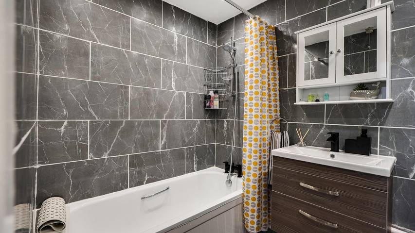 Ferienwohnung für 3 Personen, mit Garten, kinderfreundlich in London - 4