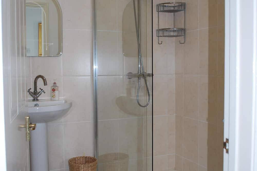 Entire apartment, Fantastic Dog Friendly Apartment With Stunning Views Over Woolacombe Beach. in Woolacombe, Devon