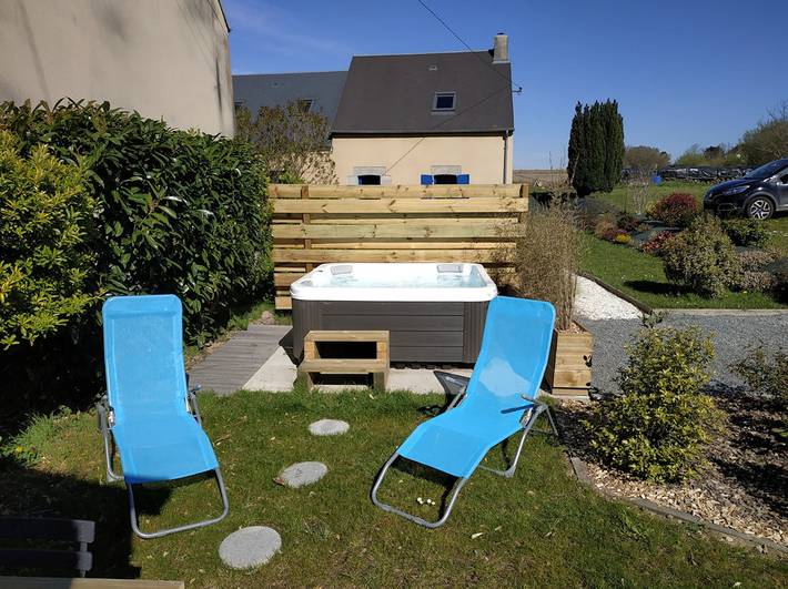 Gîte pour 3 personnes, avec jardin ainsi que jacuzzi et terrasse dans la Manche - 3