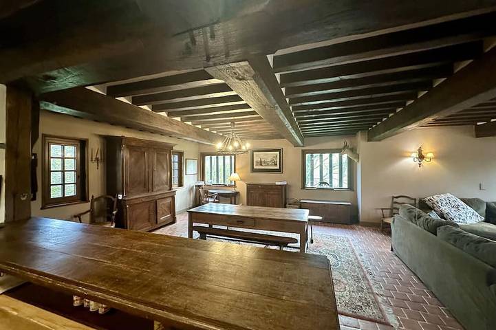 Location de vacances pour 11 personnes, avec balcon ainsi que jardin et jacuzzi à Crouttes - 3