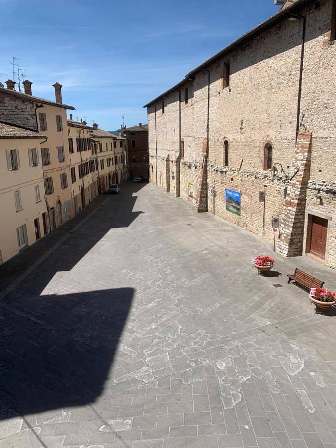 Residenza Via Dante in Gubbio, Umbria