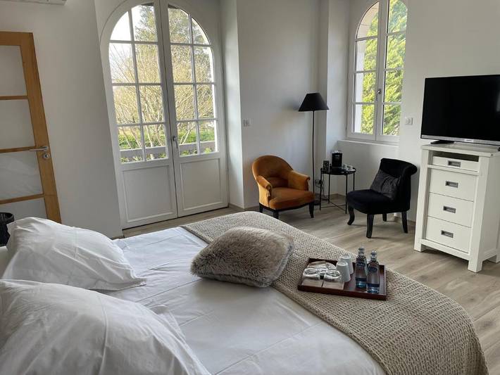 Chambre d’hôte pour 2 personnes, avec jardin ainsi que vue et piscine à Uhart-Cize - 4