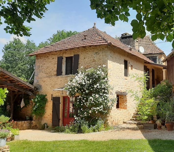 Gîte pour 2 personnes, avec piscine