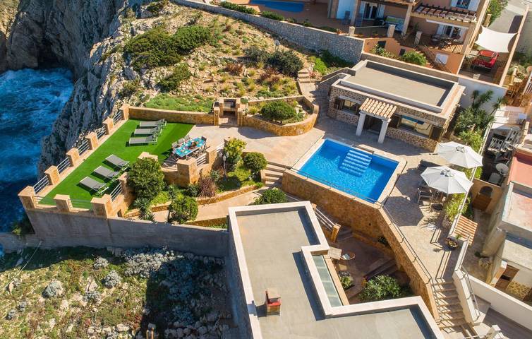 Finca für 8 Personen, mit Terrasse in Cala Ratjada