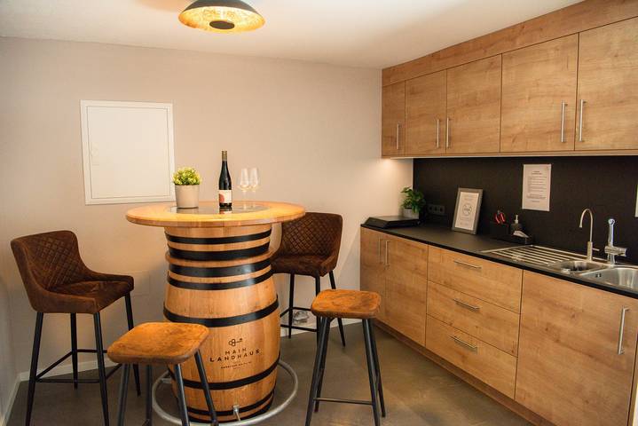 Pension für 2 Personen, mit Terrasse und Balkon/Terrasse in Nordheim am Main - 4