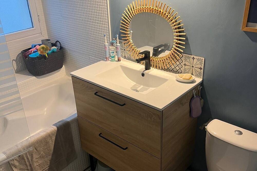 House with garden, near Nantes, close to the Atlantic coast in Sainte-Luce-sur-Loire, Nantes region