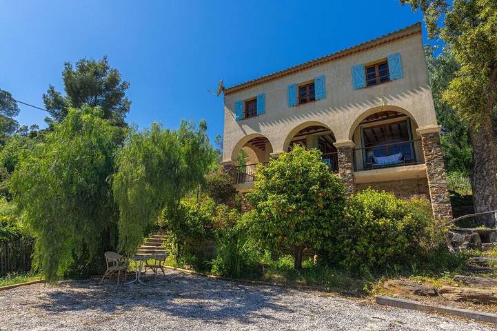 Maison de vacances pour 6 personnes, avec jardin, animaux acceptés dans Cavalière