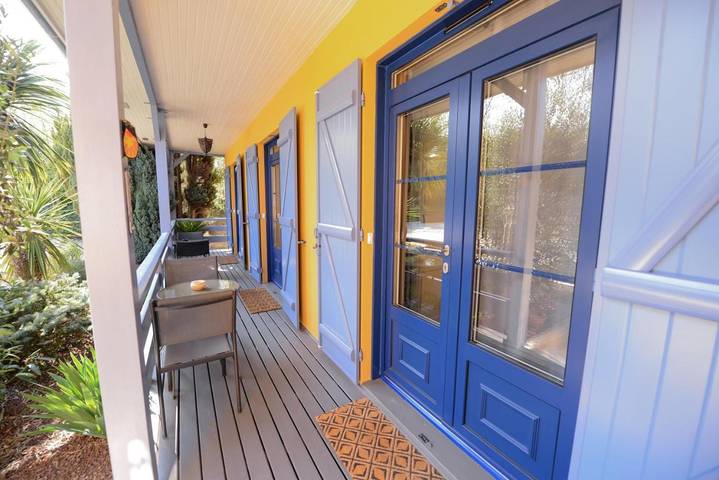 Location de vacances pour 2 personnes, avec piscine ainsi que jardin et vue dans Disneyland Paris - 2