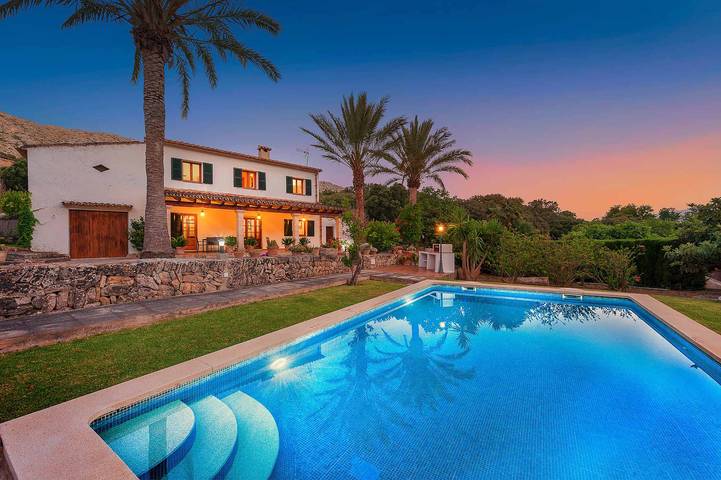Villa für 8 Personen, mit Garten und Terrasse - 1