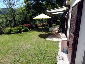 Ferienhaus für 4 Personen, mit Terrasse und Garten, mit Haustier in Ligurien