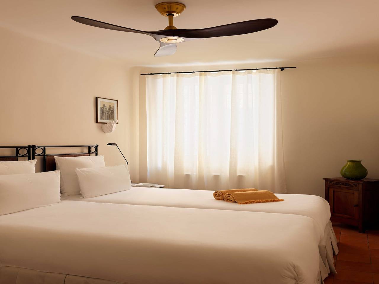 Appartement entier, A/C Apt 2Br/4P–2min Plage de la Glaye/St-Tropez in Saint-Tropez, Région de Draguignan