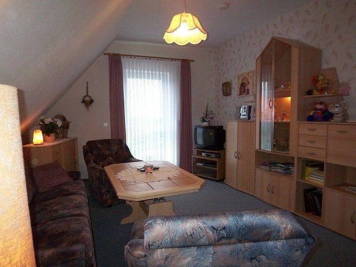 Ferienwohnung für 5 Personen, mit Terrasse und Garten in Schwabstedt - 3