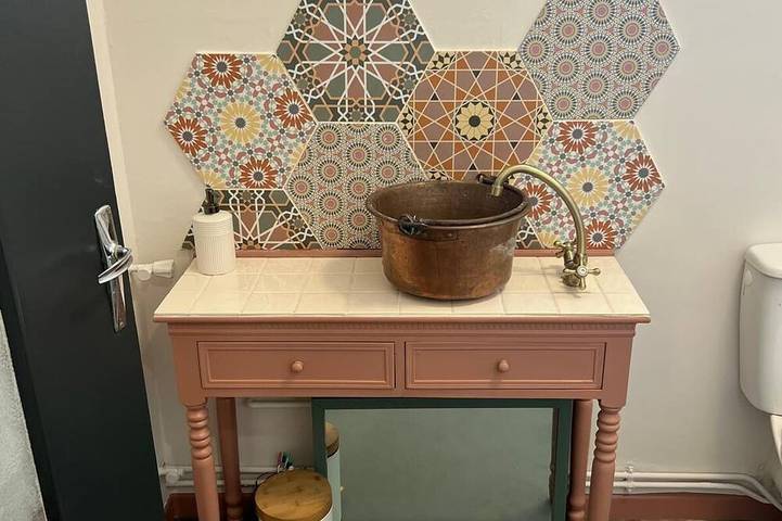 Gîte pour 4 personnes, avec terrasse, animaux acceptés à Savigné - 2