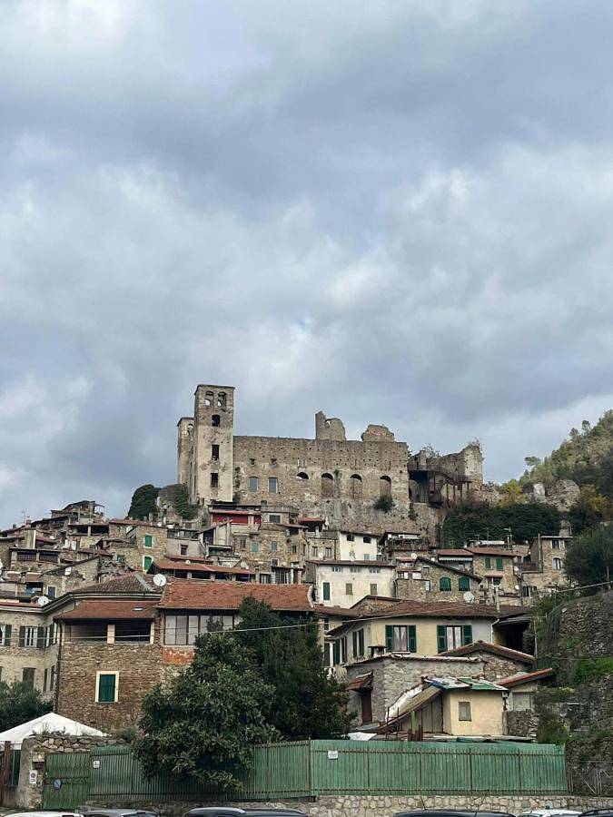 Sensi di Vini in Dolceacqua, Alpes liguriennes