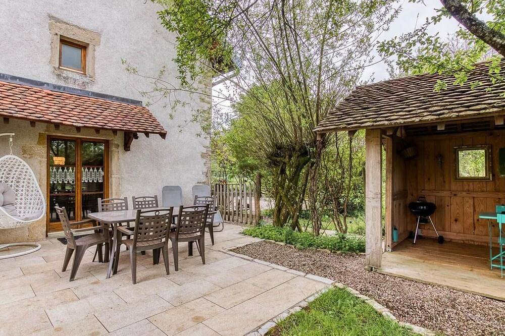 Gîte calme proche Villersexel, nature et activités in Esprels, Haute-Saône