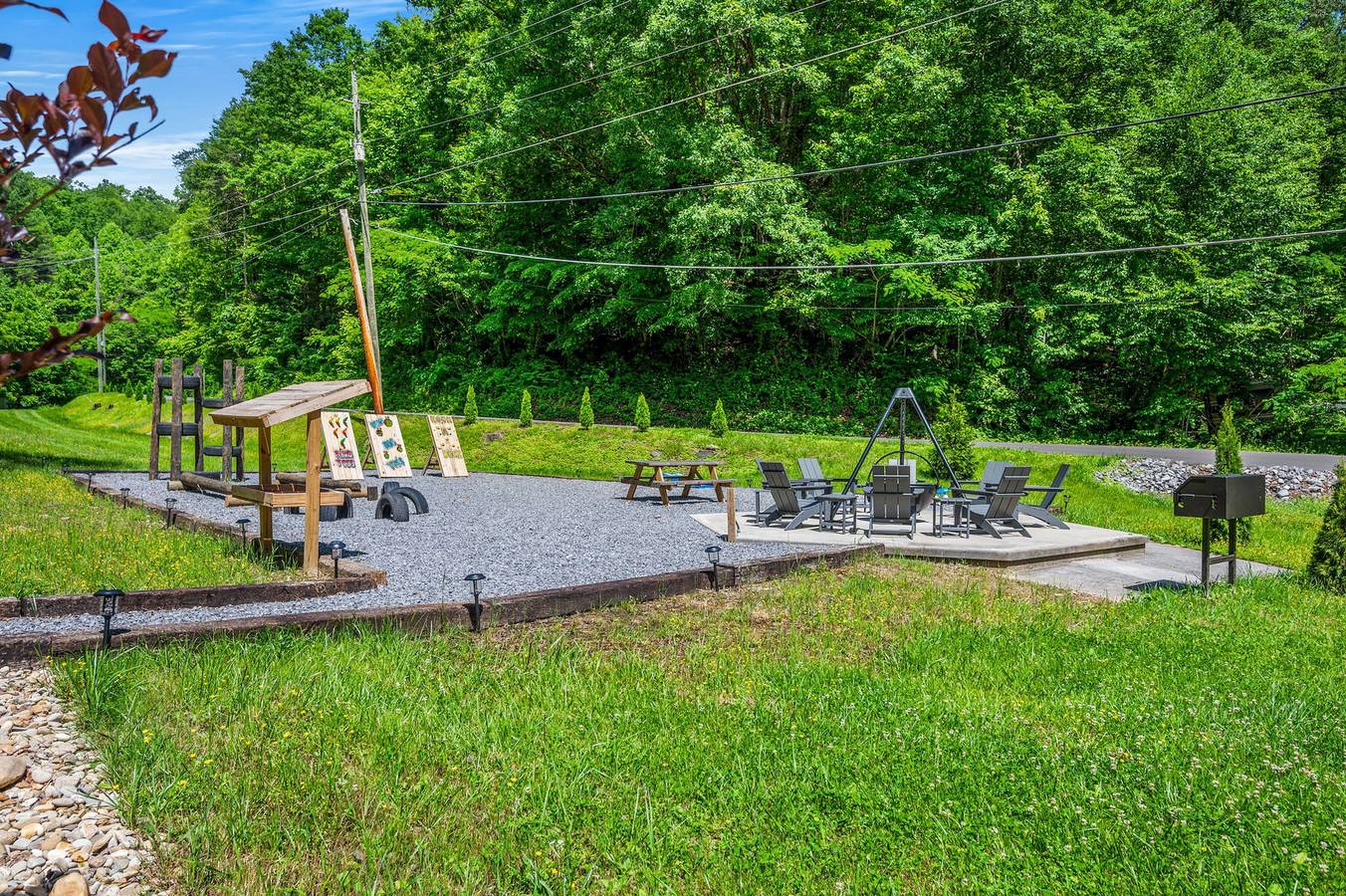 Ganze Wohnung, 2Bdrm Cabin 4  Gburg  Pet Friendly  Firepit Games in Sevier County