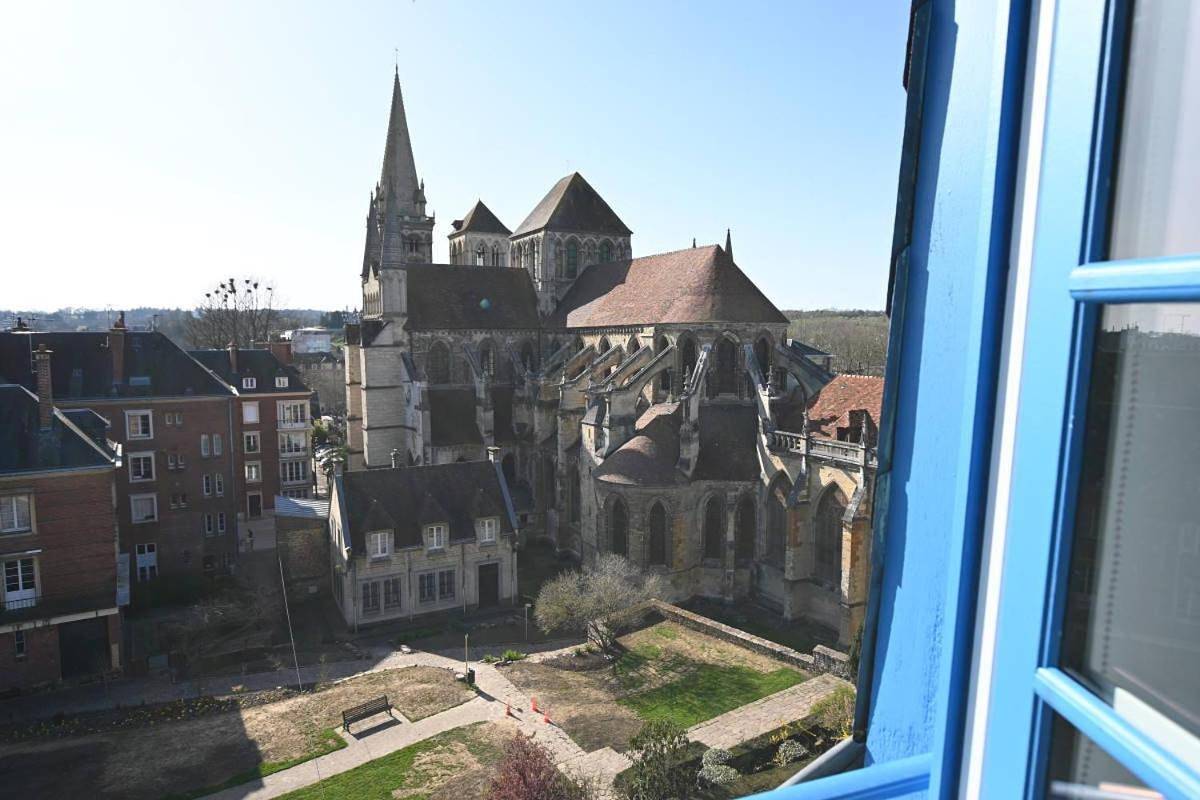 Ganze Wohnung, Studio in Lisieux, Lisieux und Umgebung