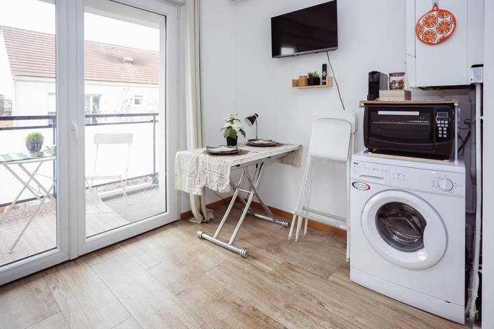 Gîte pour 2 personnes, avec vue et jardin, animaux acceptés à Livry-Gargan - 4