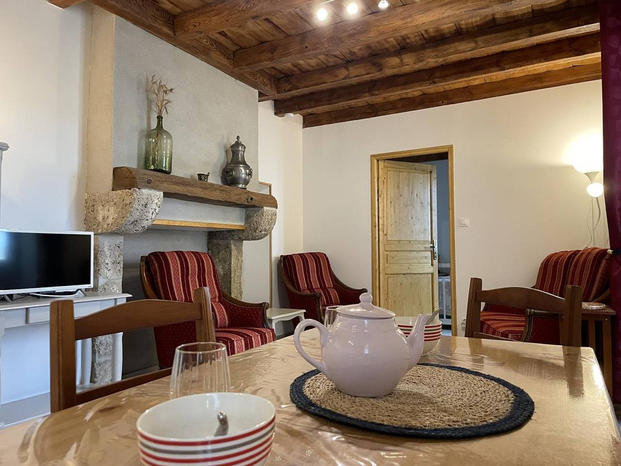 Maison de plain-pied confortable avec jardin à Rongères in Rongères, Région de Vichy